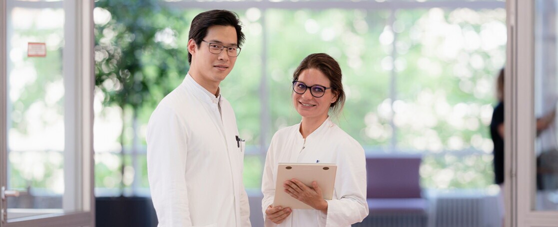 Assistenzärztin oder Fachärztin für Allgemeinmedizin oder Gynäkologie und Geburtshilfe, 1. Bild